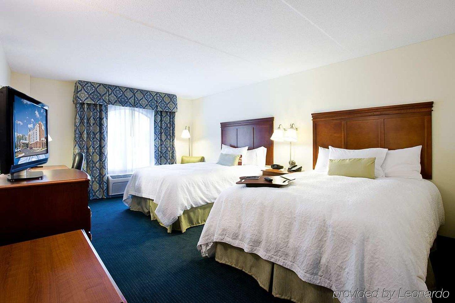 Hampton Inn Belmont At Montcross Rum bild