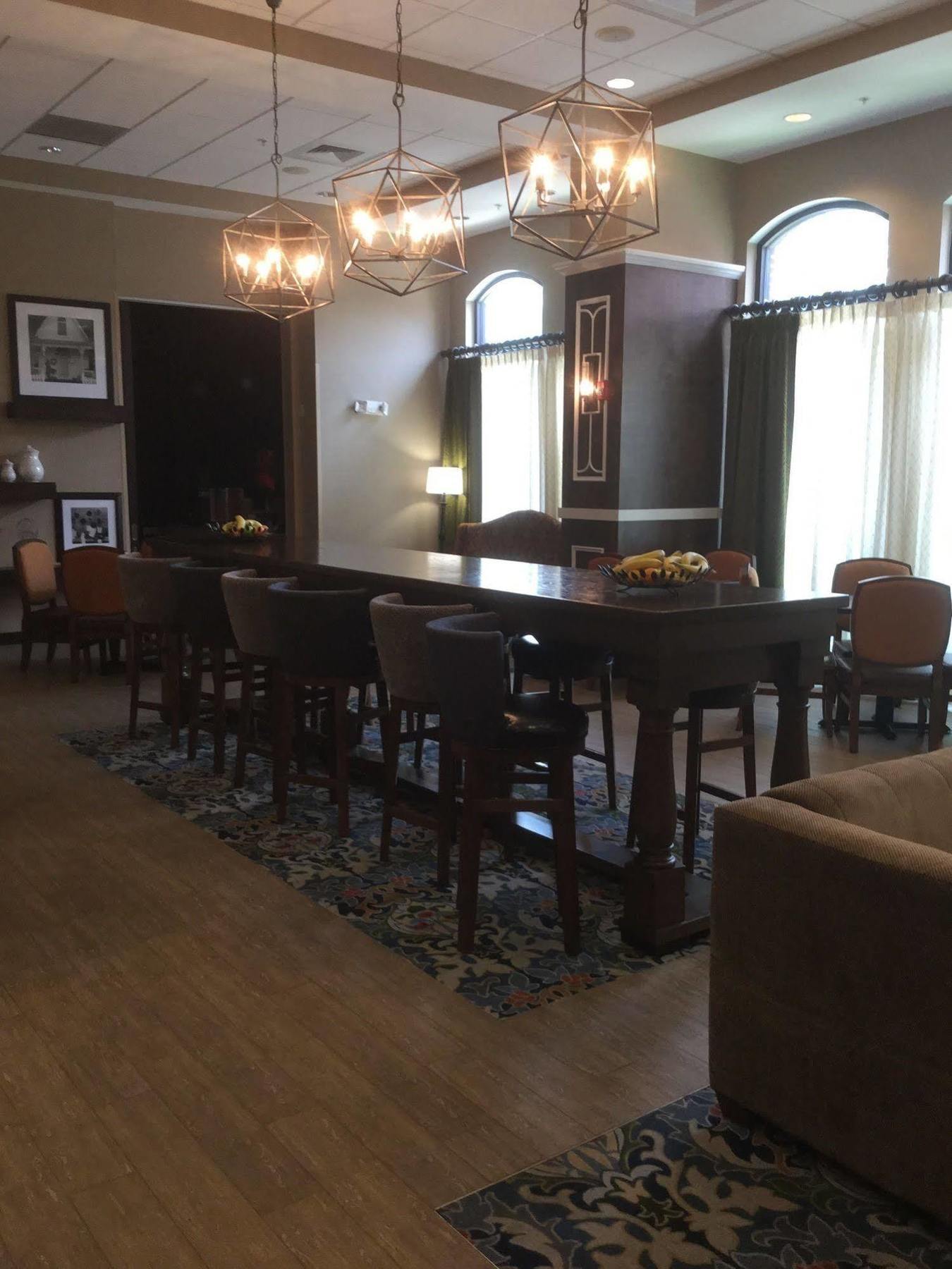 Hampton Inn Belmont At Montcross Exteriör bild